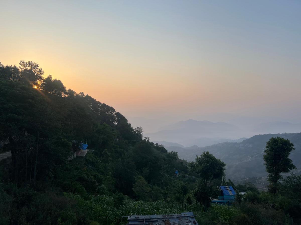 Hotel Village View Nagarkot Esterno foto