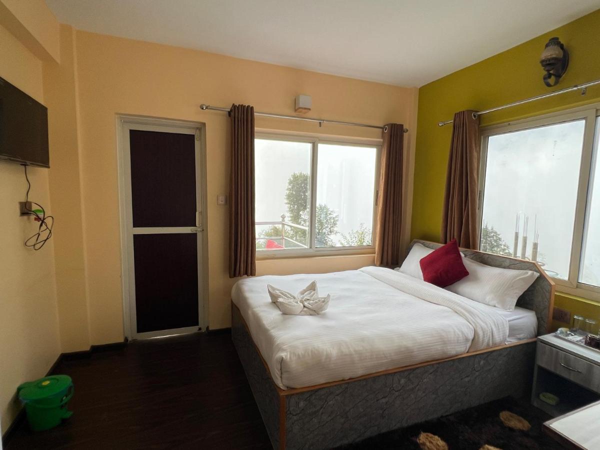 Hotel Village View Nagarkot Esterno foto