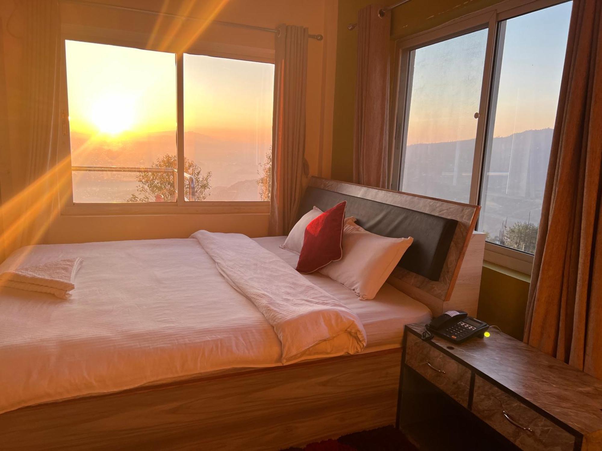 Hotel Village View Nagarkot Esterno foto