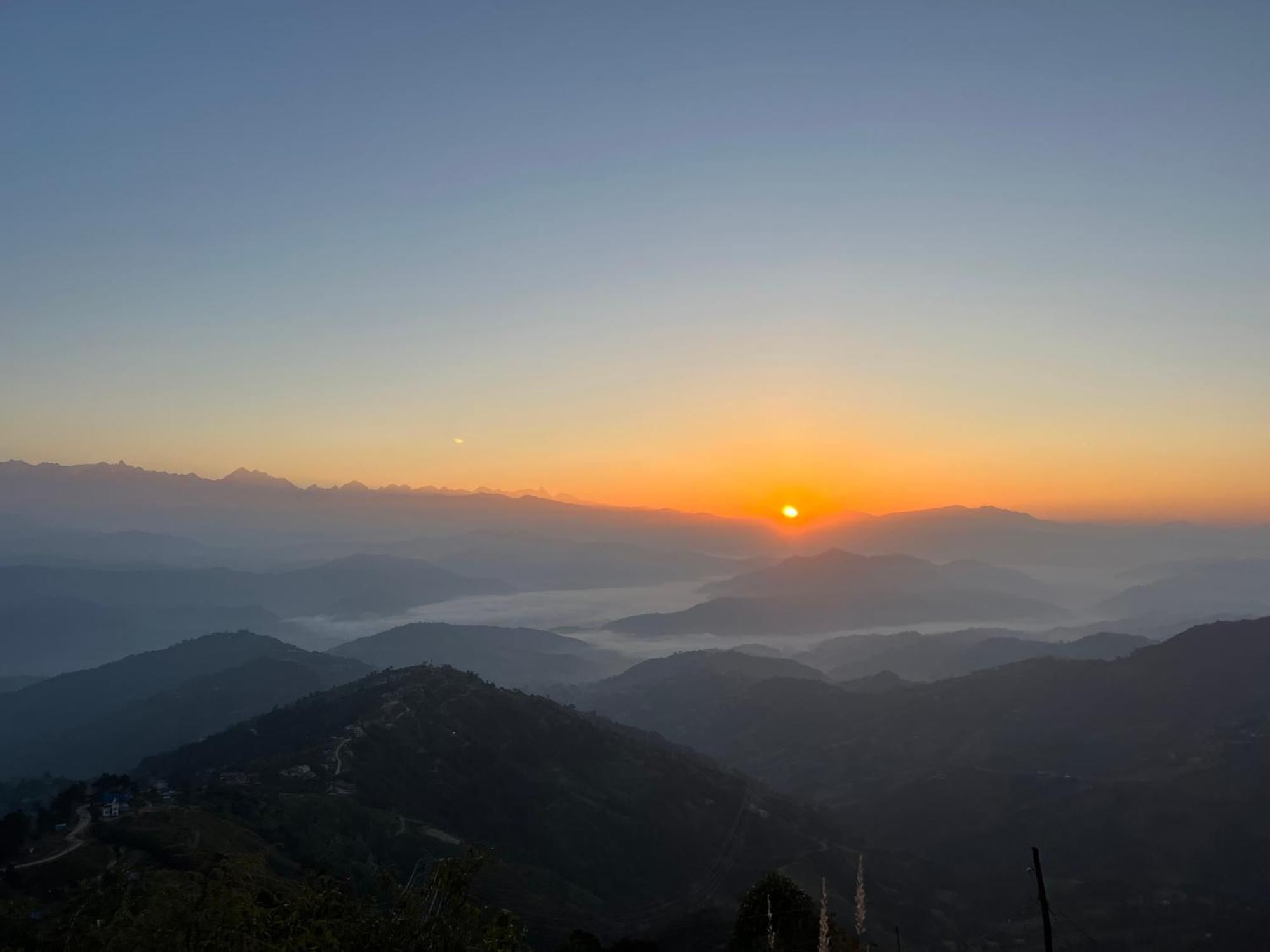 Hotel Village View Nagarkot Esterno foto