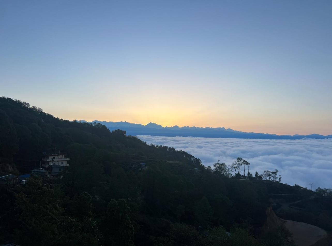 Hotel Village View Nagarkot Esterno foto